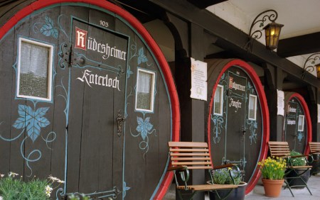 lindenhof-hotel-weinfasszimmer-rüdesheim