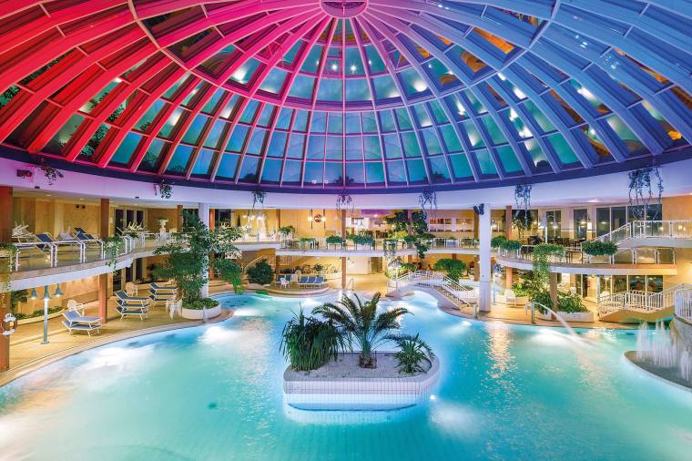 ostsee-therme-wellness-oase-therme